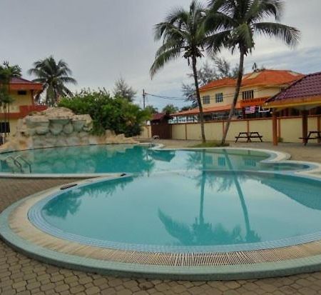 Seri Indah Resort Куала Теренгану Екстериор снимка