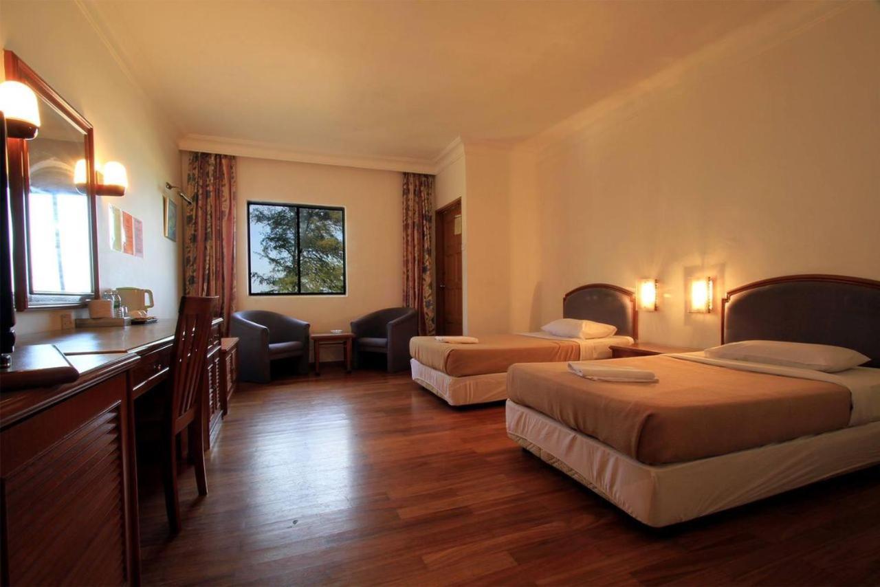 Seri Indah Resort Куала Теренгану Екстериор снимка